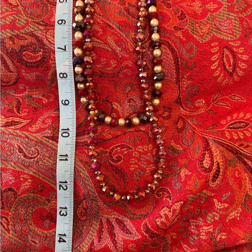 Set of stunning crystal and pearl necklaces.